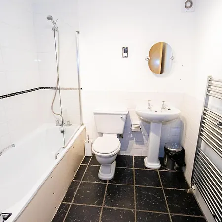 Apartment Lovely 2 Bed2 Bath Flat In Southville *